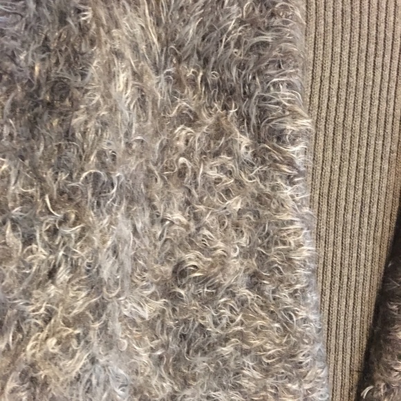 CAbi fur vest - Picture 3 of 8